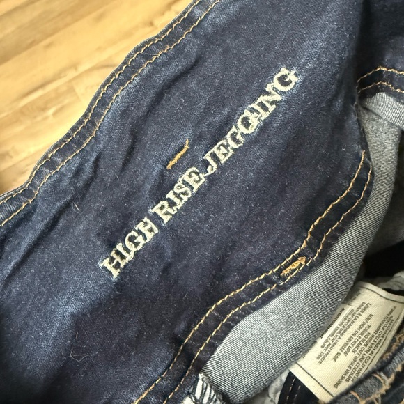 High rise skinny leg stretchy jeans - Picture 8 of 8